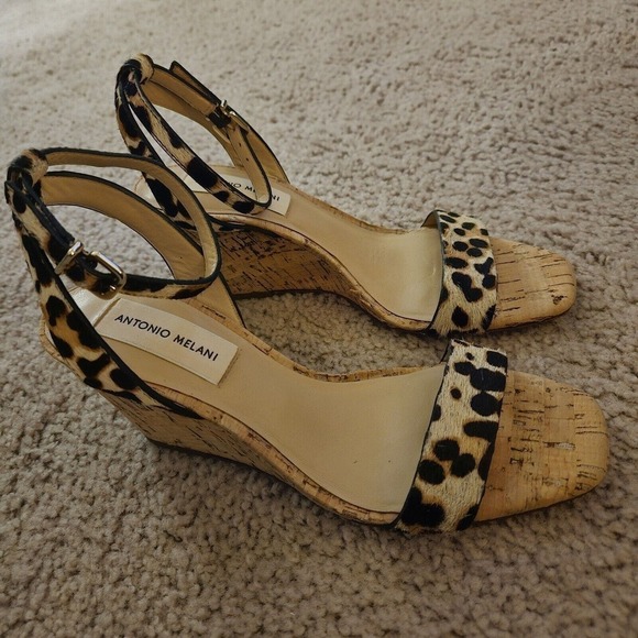 Antonio Melani Leopard Ankle Strap Wedge Excellent Condition Size 6M - Picture 1 of 7